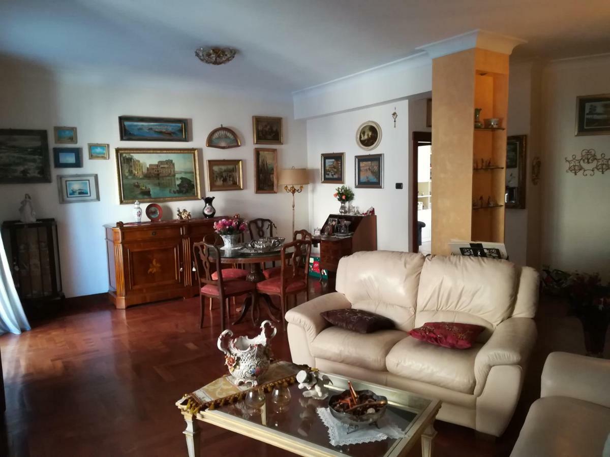 Casa Meriva Неаполь Экстерьер фото